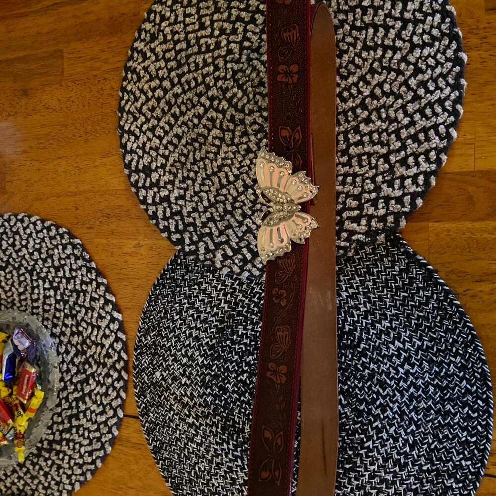 Belt - Picture 3 of 8